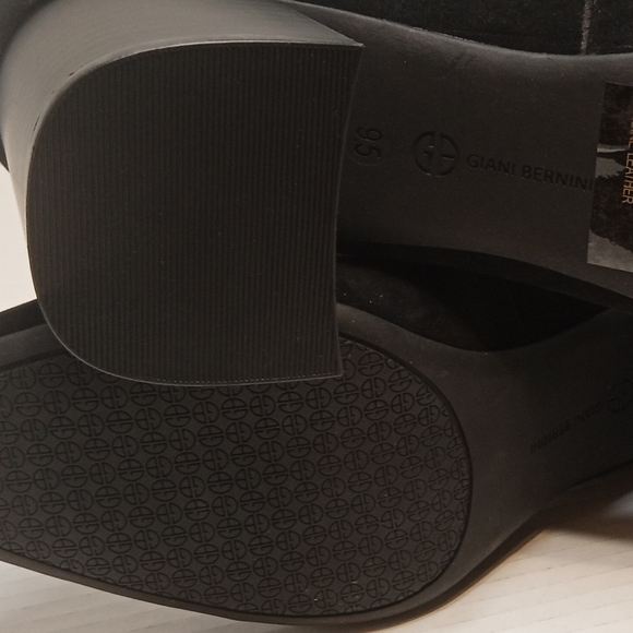 NEW Suede Giani Bernini  Black Pumps Comfy Memory Foam Arch Support Block Heels - Picture 16 of 16